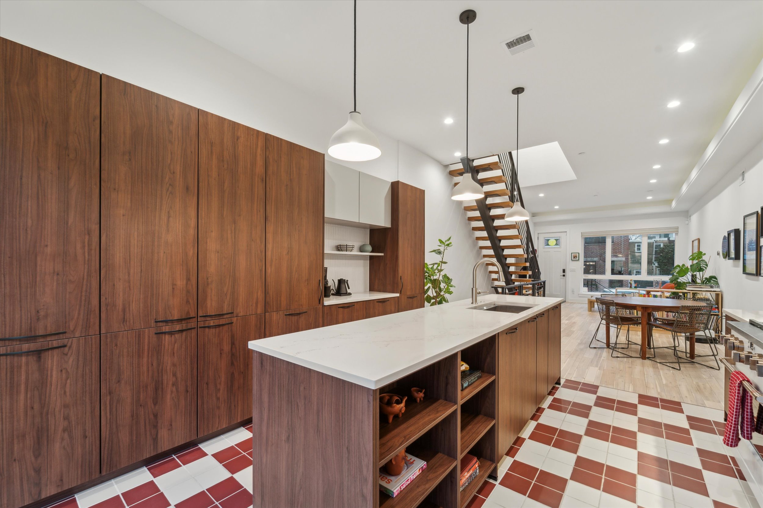 09-1126 E Montgomery Ave09